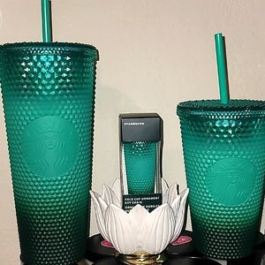 ~PRICE FIRM~ Starbucks Green ombre cup & keychain set